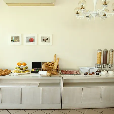 Mini Hotel-3
