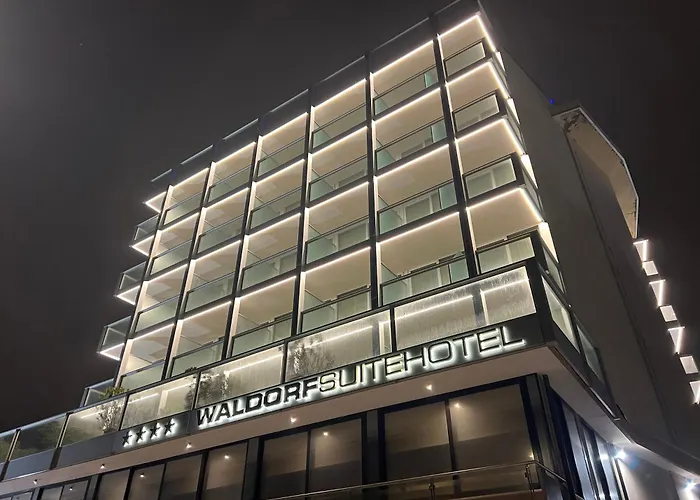 Waldorf Suite Hotel
