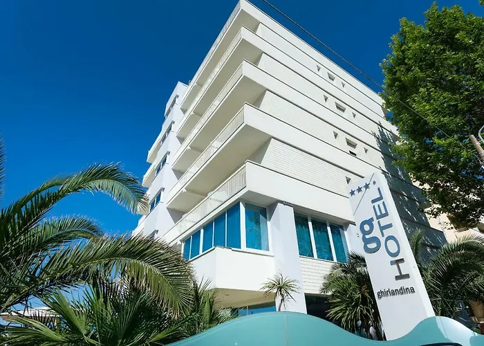Hotel Ghirlandina